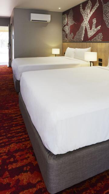 Outback Hotel Standard Room